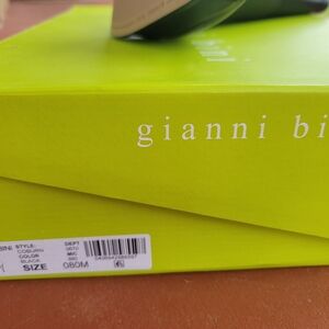 Gianni Bini Black Shoes